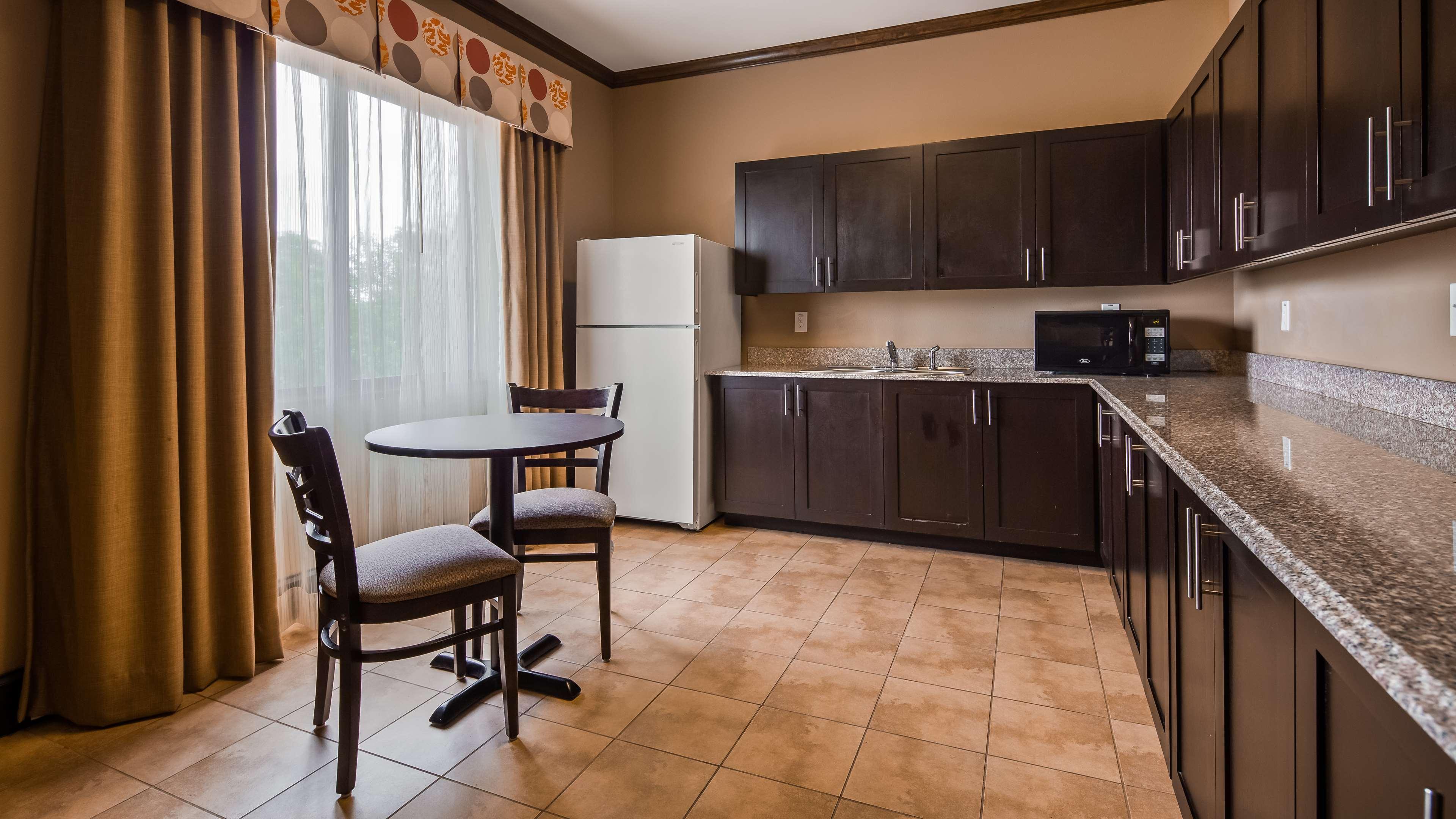 Best Western Plus Texoma Hotel & Suites Денісон Екстер'єр фото