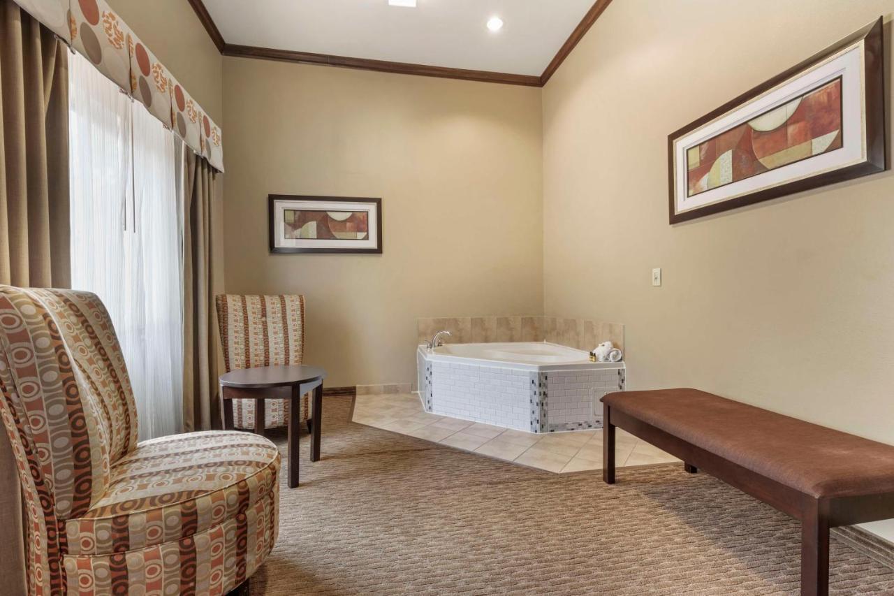 Best Western Plus Texoma Hotel & Suites Денісон Екстер'єр фото