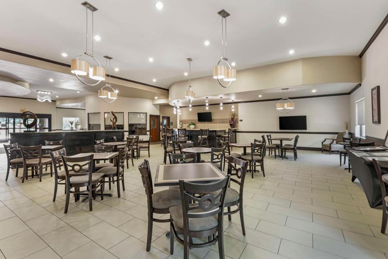 Best Western Plus Texoma Hotel & Suites Денісон Екстер'єр фото