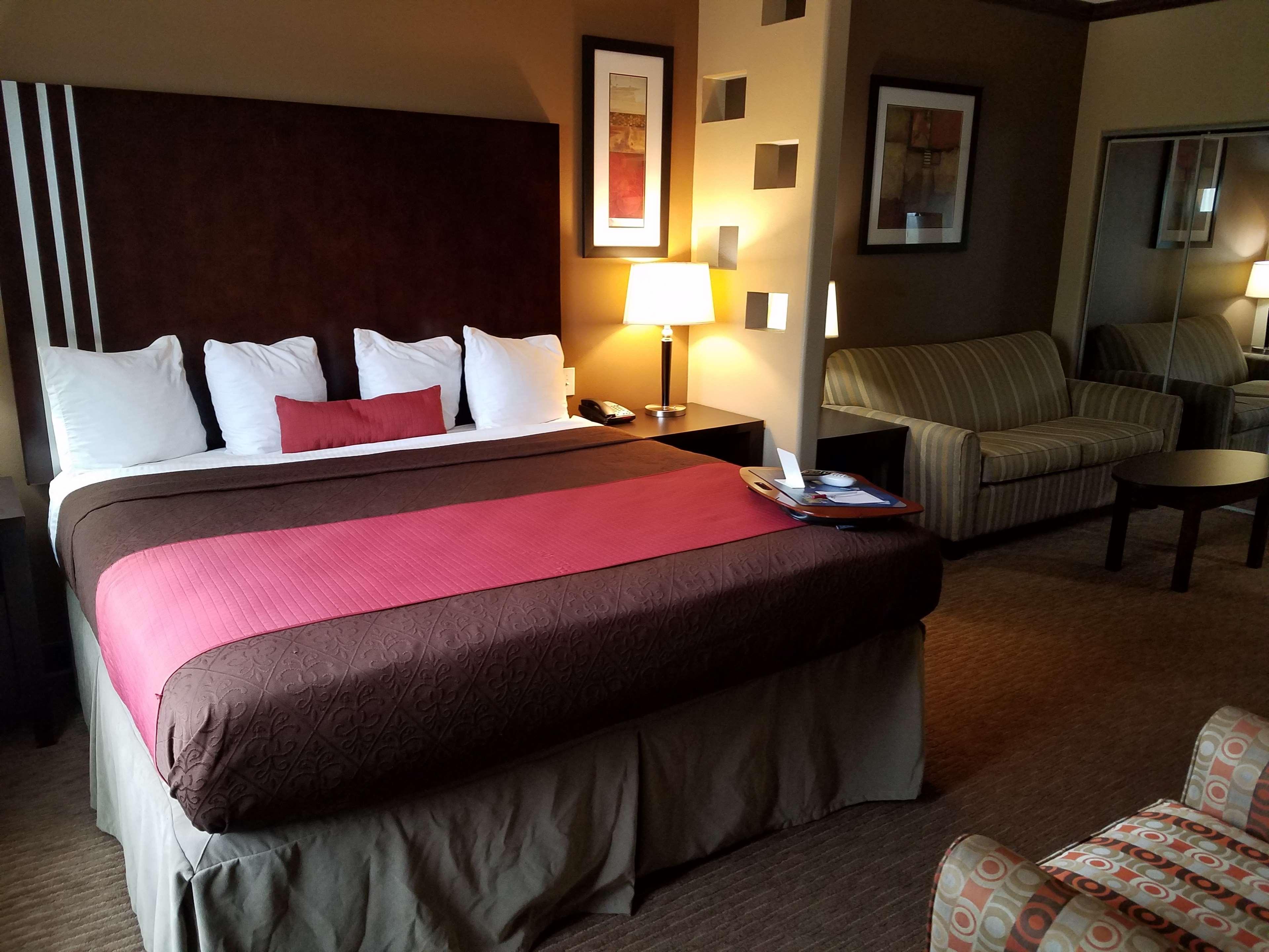 Best Western Plus Texoma Hotel & Suites Денісон Екстер'єр фото