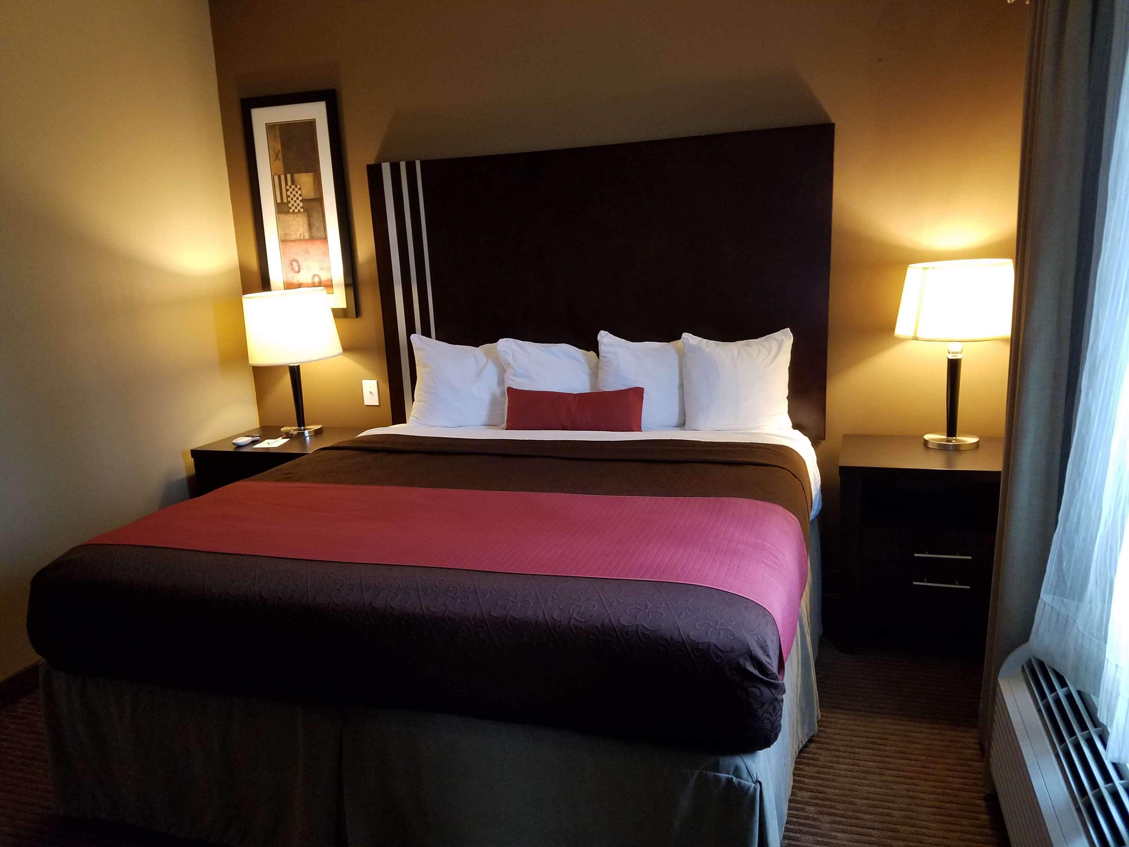 Best Western Plus Texoma Hotel & Suites Денісон Екстер'єр фото